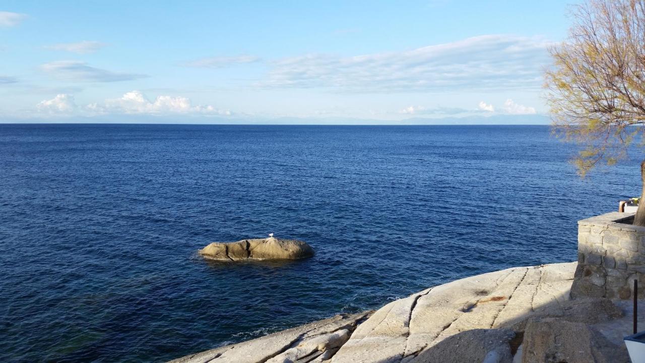 Appartamenti - Villa Mare Помонте Екстериор снимка