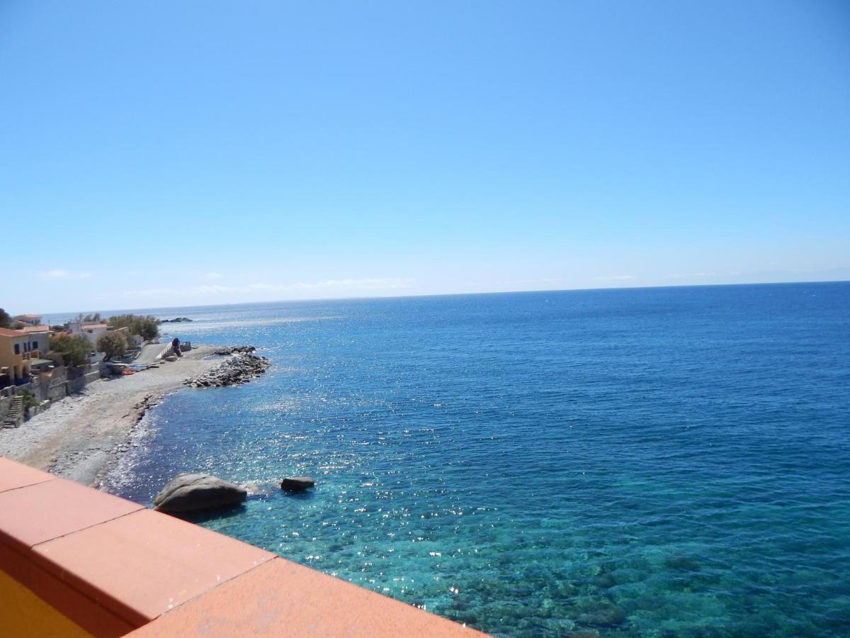 Appartamenti - Villa Mare Помонте Екстериор снимка