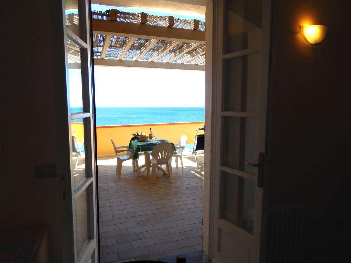 Appartamenti - Villa Mare Помонте Екстериор снимка