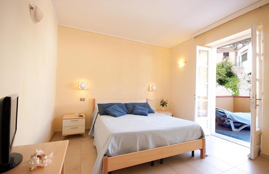 Appartamenti - Villa Mare Помонте Екстериор снимка
