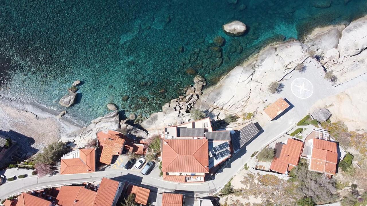 Appartamenti - Villa Mare Помонте Екстериор снимка