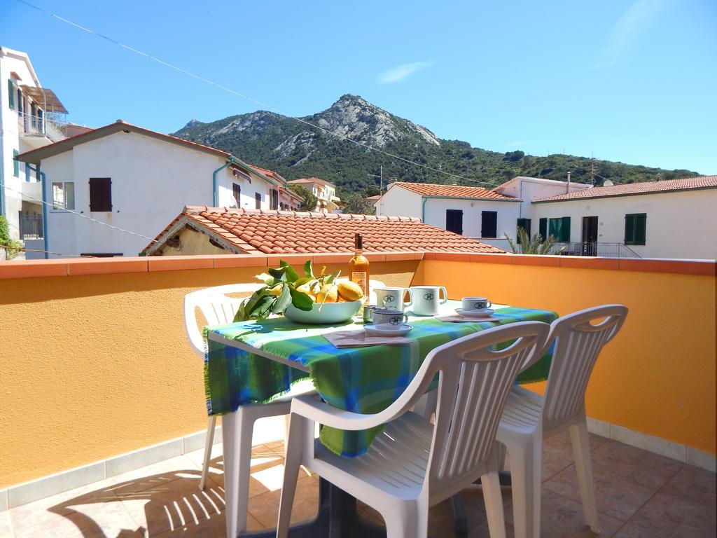 Appartamenti - Villa Mare Помонте Екстериор снимка