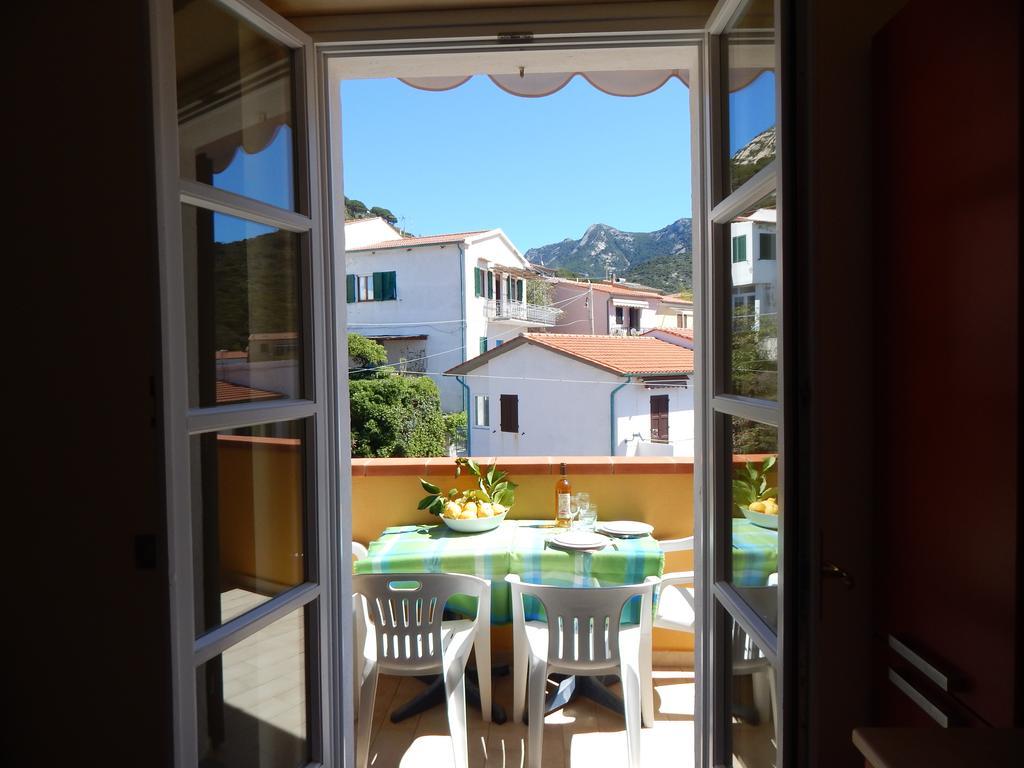 Appartamenti - Villa Mare Помонте Екстериор снимка